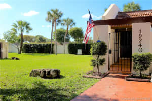 19240 NW 65th Ct, Hialeah, FL 33015, Sold 02/22/19