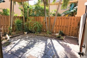 15404 SW 85th Ln, Miami, FL 33193, Sold 03/28/19