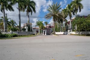 8650 SW 67th Ave, Miami, FL 33143, Sold 05/06/19