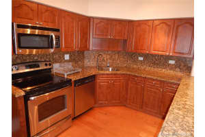 1408 Brickell Bay Dr # 907, Miami, FL 33131, Sold 04/30/19