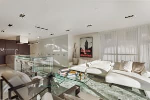 226 Ocean Dr #2e, Miami Beach, FL 33139, Sold 02/14/20