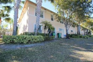 2635 SW 84th Terrace, Miramar, FL 33025, Sold 04/30/19