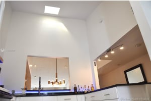 19982 NE 5th Ct #2d, Miami, FL 33179, Sold 04/30/19