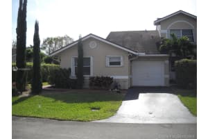 1116 W Lakes Dr, Deerfield Beach, FL 33442, Sold 05/10/19