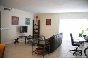 9453 SW 76th St APT S6, Miami, FL 33173, Sold 05/10/19