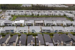 10234 NW 76th Terrace, Doral, FL 33178, Sold 06/25/19