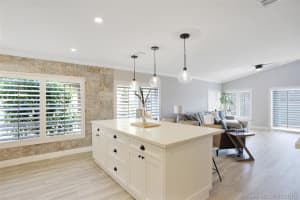19763 NW 87th Ct, Hialeah, FL 33018, Sold 04/15/19