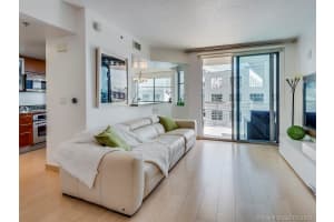 110 Washington Ave, Miami Beach, FL 33139, Sold 03/25/19