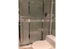 800 NE 195th St, Miami, FL 33179, Sold 07/10/19