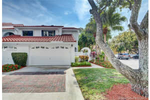 3602 Yacht Club Dr, Miami, FL 33180, Sold 01/08/21