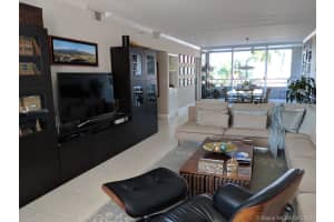 1541 Brickell Ave APT B504, Miami, FL 33129, Sold 12/23/19