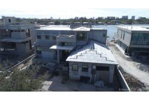 1860 Daytonia Rd, Miami Beach, FL 33141, Sold 03/01/19