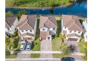 3544 SW 92nd Ave, Pembroke Pines, FL 33025, Sold 02/14/19