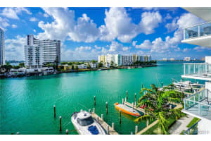 7928 East Dr, North Bay Village, FL 33141, Sold 07/30/19