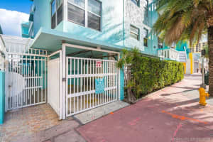 701 Collins Ave #1a, Miami Beach, FL 33139, Sold 04/22/19