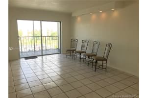 9455 W Flagler St APT C701, Miami, FL 33174, Sold 04/09/19