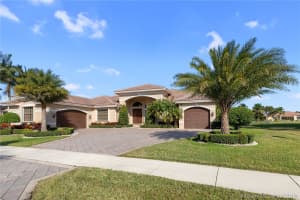 15123 SW 39th St, Davie, FL 33331, Sold 04/05/19