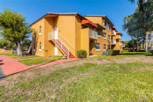15650 SW 80th St, Miami, FL 33193, Sold 03/15/19
