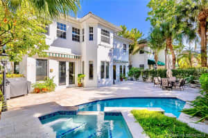 20000 NE 36th Pl, Aventura, FL 33180, Sold 02/10/20