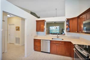 2851 E Aragon Blvd, Sunrise, FL 33313, Sold 03/21/19