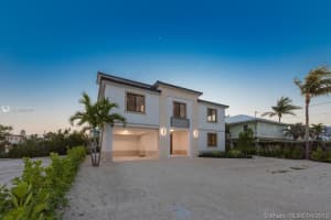 79 W Plaza Granada, Islamorada, FL 33036, Sold 07/19/19