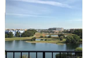 9682 Fontainebleau Blvd, Miami, FL 33172, Sold 06/05/19