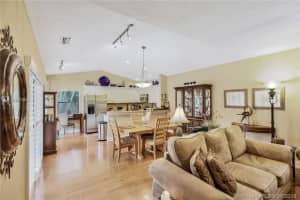 11220 NW 45th St, Coral Springs, FL 33065, Sold 03/13/19