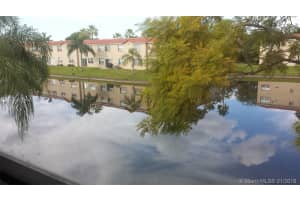 8621 SW 5th St, Pembroke Pines, FL 33025, Sold 03/25/19