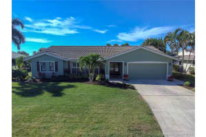 2306 SW Creekside Dr, Palm City, FL 34990, Sold 02/27/19