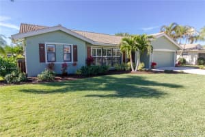 2306 SW Creekside Dr, Palm City, FL 34990, Sold 02/27/19