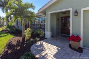 2306 SW Creekside Dr, Palm City, FL 34990, Sold 02/27/19