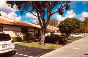 5811 SW 112th Way, Cooper City, FL 33330, Sold 04/18/19