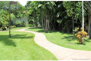 9352 SW 77th Ave APT H5, Miami, FL 33156, Sold 03/19/19