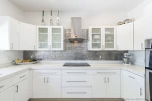 6161 NW 112th Ct, Doral, FL 33178, Sold 05/03/19