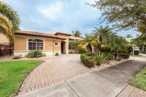 8033 NW 161st Terrace, Hialeah, FL 33016, Sold 03/26/19