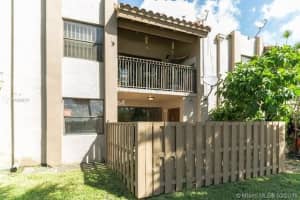 220 W Park Dr, Miami, FL 33172, Sold 10/17/19