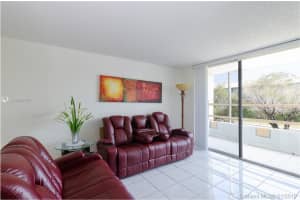 8201 NW 8th St, Miami, FL 33126, Sold 03/08/19