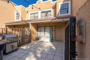 10535 SW 154th Ct, Miami, FL 33196, Sold 03/06/19