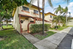 4621 NW 89th Ave, Sunrise, FL 33351, Sold 04/01/19