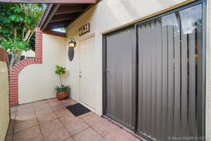 4621 NW 89th Ave, Sunrise, FL 33351, Sold 04/01/19