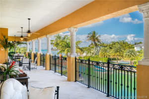 471 N Mashta Dr, Key Biscayne, FL 33149, Sold 08/27/20