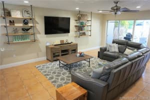 10909 SW 75th St, Miami, FL 33173, Sold 03/20/19