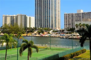 400 Leslie Dr, Hallandale Beach, FL 33009, Sold 04/05/19