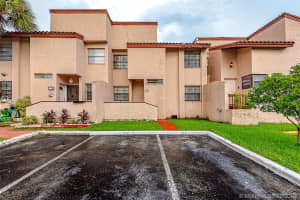717 NW 105th Pl C2, Miami, FL 33172, Sold 12/27/19