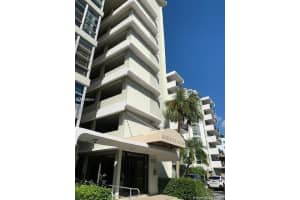 9800 W Bay Harbor Dr, Bay Harbor Islands, FL 33154, Sold 04/30/19