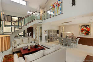 2000 S Bayshore Dr, Miami, FL 33133, Sold 01/13/20