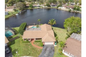 8721 SW 51st St, Cooper City, FL 33328, Sold 05/10/19