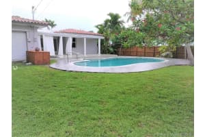 11407 N Bayshore Dr, North Miami, FL 33181, Sold 01/15/20