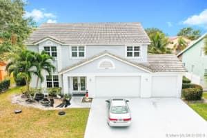 10870 Fox Glen Dr, Boca Raton, FL 33428, Sold 04/05/19