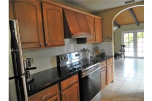 11413 SW 115th Ln, Miami, FL 33176, Sold 05/23/19
